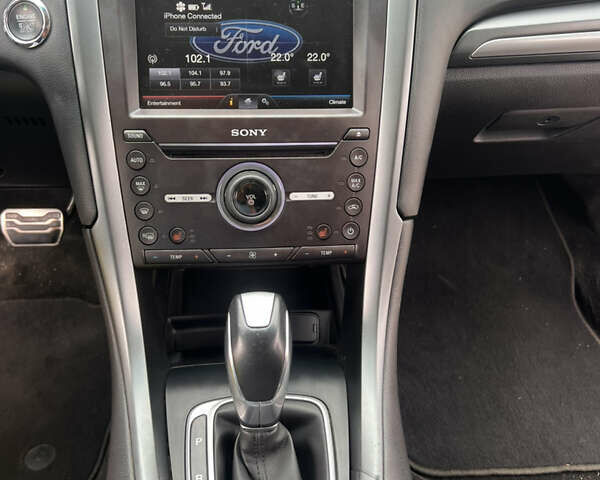 Форд Фьюжн, объемом двигателя 2 л и пробегом 119 тыс. км за 14000 $, фото 8 на Automoto.ua