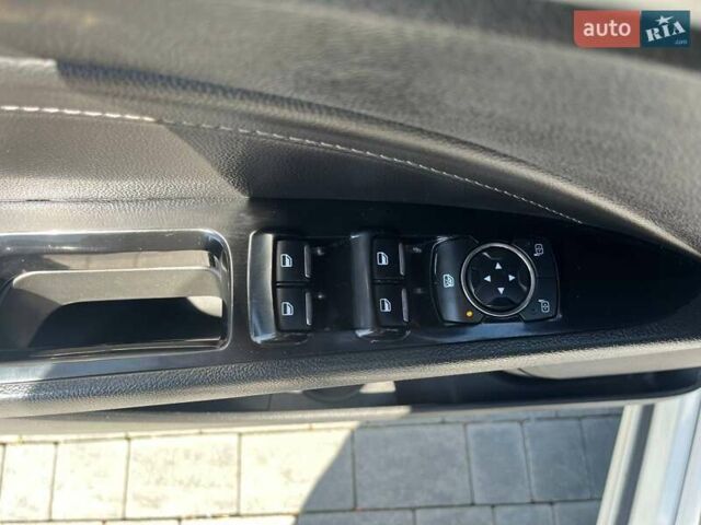 Форд Фьюжен, об'ємом двигуна 2 л та пробігом 161 тис. км за 11500 $, фото 24 на Automoto.ua