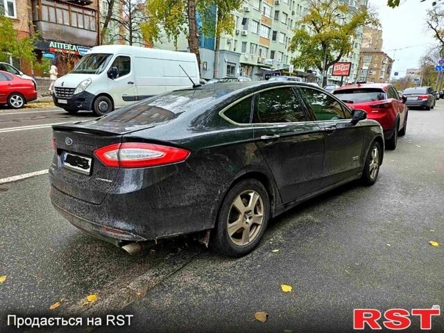 Форд Фьюжен, об'ємом двигуна 2 л та пробігом 250 тис. км за 10500 $, фото 3 на Automoto.ua