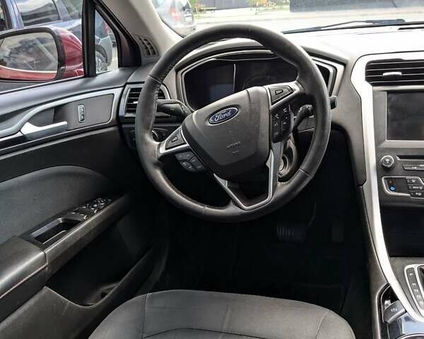 Форд Фьюжн, объемом двигателя 2.49 л и пробегом 253 тыс. км за 10200 $, фото 27 на Automoto.ua