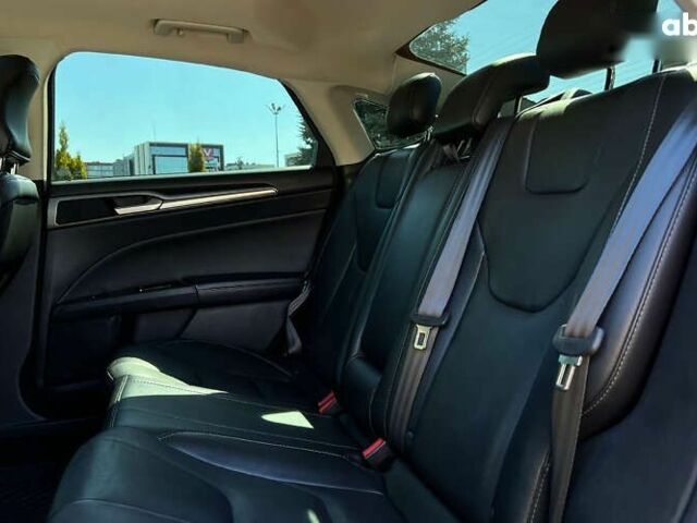 Форд Фьюжн, объемом двигателя 2 л и пробегом 188 тыс. км за 11700 $, фото 10 на Automoto.ua