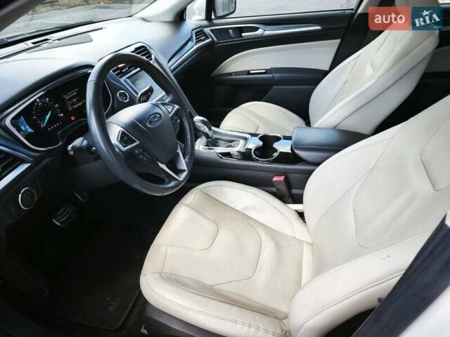 Форд Фьюжен, об'ємом двигуна 2 л та пробігом 112 тис. км за 14900 $, фото 9 на Automoto.ua