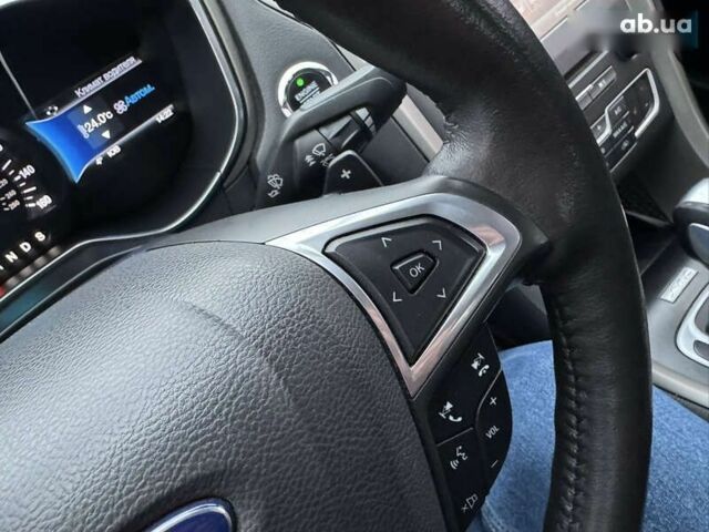 Форд Фьюжен, об'ємом двигуна 2 л та пробігом 144 тис. км за 10990 $, фото 17 на Automoto.ua