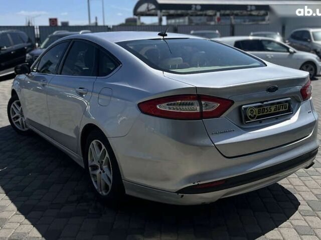 Форд Фьюжн, объемом двигателя 2.5 л и пробегом 285 тыс. км за 10200 $, фото 4 на Automoto.ua