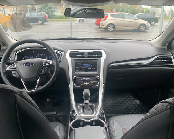 Форд Фьюжен, об'ємом двигуна 2.5 л та пробігом 155 тис. км за 11500 $, фото 5 на Automoto.ua