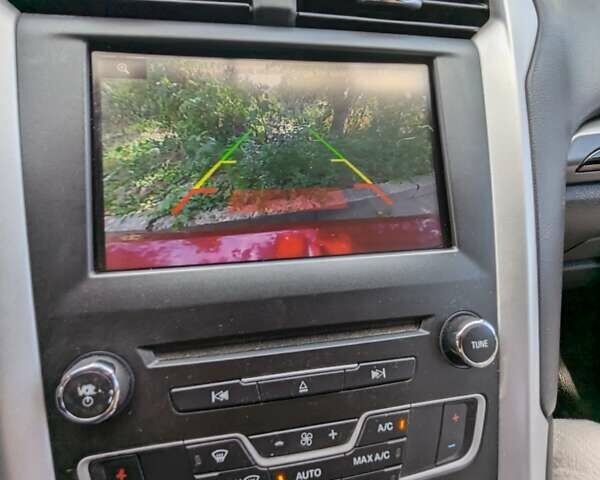 Форд Фьюжн, объемом двигателя 2.49 л и пробегом 253 тыс. км за 10200 $, фото 18 на Automoto.ua