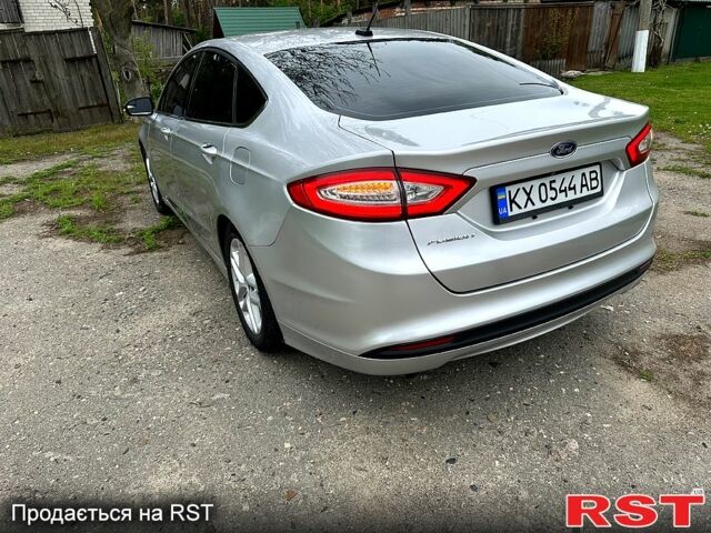 Форд Фьюжн 2015 в Харькове на Automoto.ua Форд Фьюжн, объемом двигателя 2.5 л и пробегом 223 тыс. км за 9999 $, фото 3 на Automoto.ua
