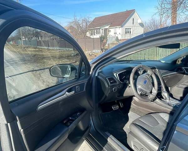 Форд Фьюжн, объемом двигателя 2 л и пробегом 260 тыс. км за 10700 $, фото 10 на Automoto.ua