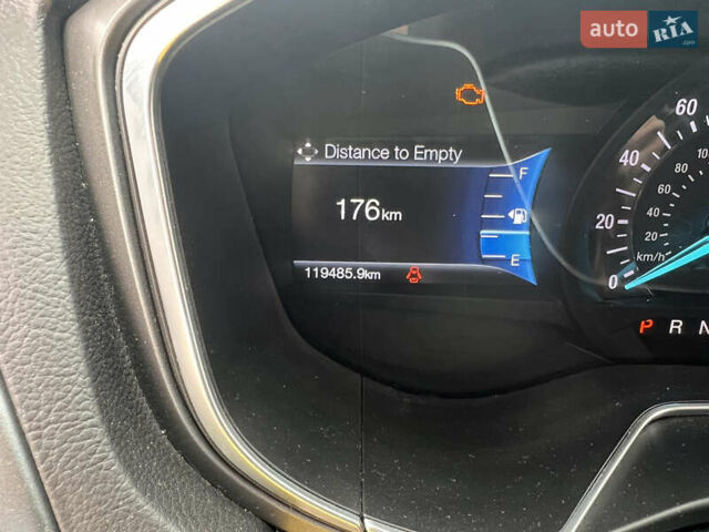 Форд Фьюжн, объемом двигателя 2 л и пробегом 119 тыс. км за 14000 $, фото 7 на Automoto.ua