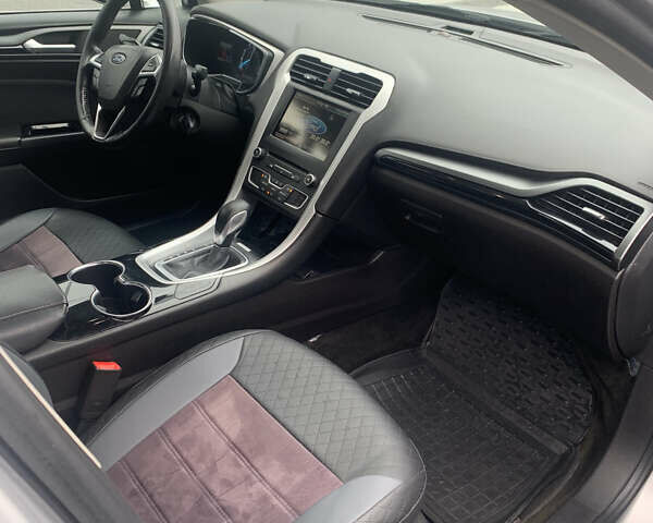 Форд Фьюжен, об'ємом двигуна 2.5 л та пробігом 155 тис. км за 11500 $, фото 8 на Automoto.ua