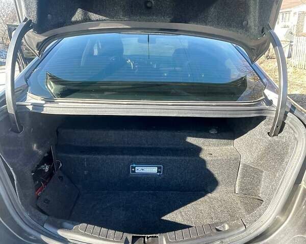 Форд Фьюжн, объемом двигателя 2 л и пробегом 260 тыс. км за 10700 $, фото 6 на Automoto.ua