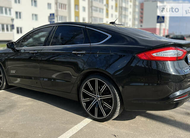 Форд Фьюжен, об'ємом двигуна 0 л та пробігом 164 тис. км за 13800 $, фото 6 на Automoto.ua