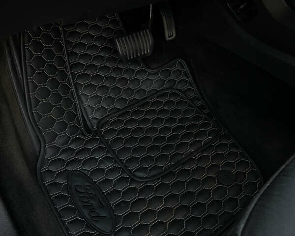Форд Фьюжн, объемом двигателя 2 л и пробегом 210 тыс. км за 8500 $, фото 16 на Automoto.ua