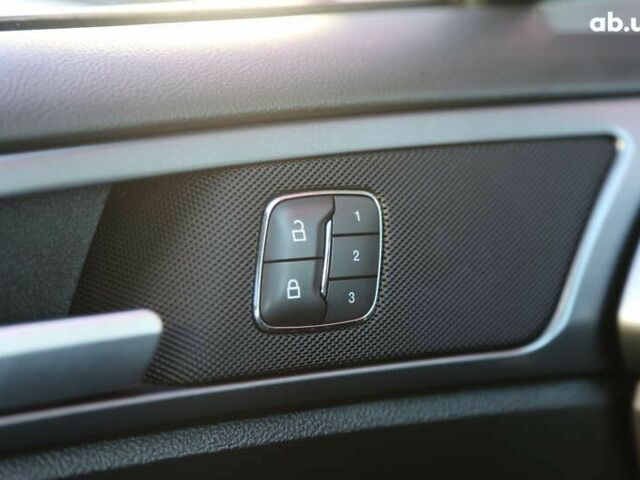 Форд Фьюжен, об'ємом двигуна 2 л та пробігом 157 тис. км за 11000 $, фото 22 на Automoto.ua