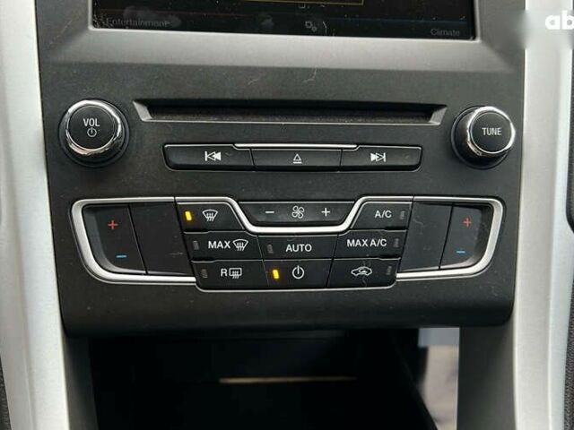 Форд Фьюжн, объемом двигателя 0 л и пробегом 137 тыс. км за 11700 $, фото 19 на Automoto.ua