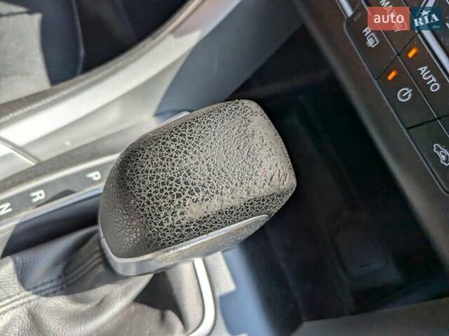 Форд Фьюжн, объемом двигателя 2.49 л и пробегом 253 тыс. км за 10200 $, фото 25 на Automoto.ua