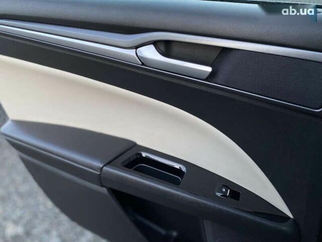 Форд Фьюжн, объемом двигателя 0 л и пробегом 202 тыс. км за 10500 $, фото 29 на Automoto.ua