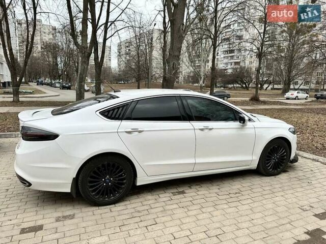 Форд Фьюжн, объемом двигателя 2 л и пробегом 253 тыс. км за 11000 $, фото 3 на Automoto.ua