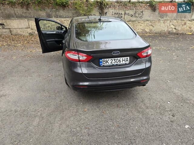 Форд Фьюжен, об'ємом двигуна 2.5 л та пробігом 159 тис. км за 9800 $, фото 3 на Automoto.ua