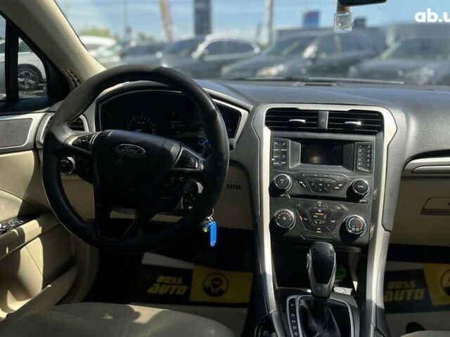 Форд Фьюжн, объемом двигателя 2.5 л и пробегом 285 тыс. км за 10200 $, фото 9 на Automoto.ua