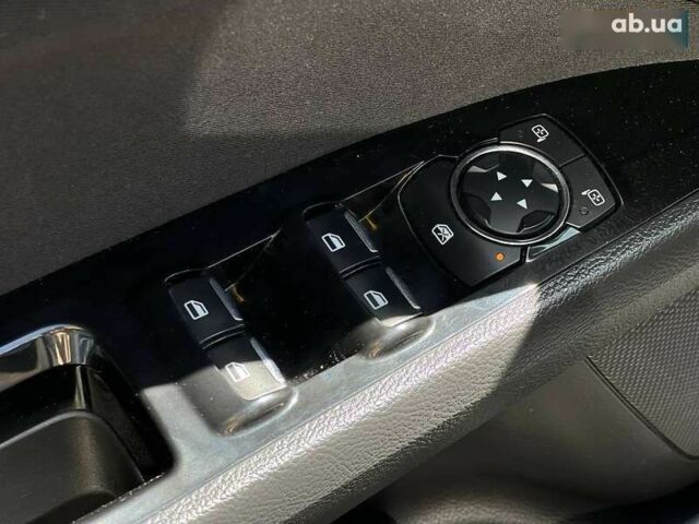 Форд Фьюжн, объемом двигателя 0 л и пробегом 75 тыс. км за 12900 $, фото 13 на Automoto.ua
