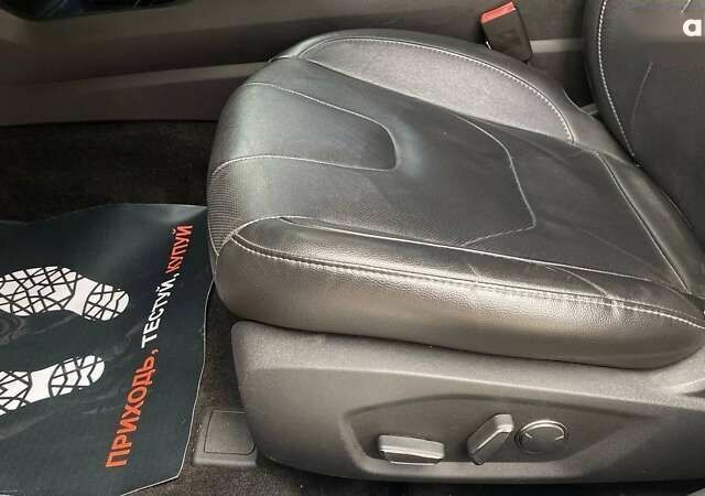 Форд Фьюжн 2015 в Виннице на Automoto.ua Форд Фьюжн, объемом двигателя 0 л и пробегом 147 тыс. км за 14700 $, фото 17 на Automoto.ua