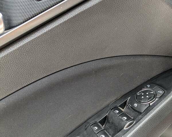 Форд Фьюжн, объемом двигателя 2.49 л и пробегом 253 тыс. км за 10200 $, фото 32 на Automoto.ua