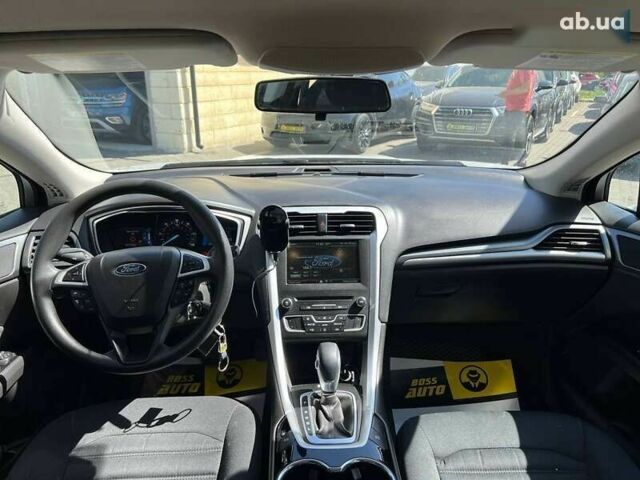 Форд Фьюжн, объемом двигателя 0 л и пробегом 75 тыс. км за 12900 $, фото 7 на Automoto.ua