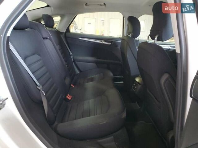 Форд Фьюжн, объемом двигателя 0 л и пробегом 155 тыс. км за 1000 $, фото 9 на Automoto.ua