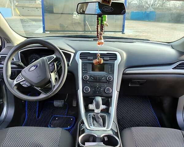 Форд Фьюжн, объемом двигателя 2.5 л и пробегом 156 тыс. км за 9500 $, фото 3 на Automoto.ua