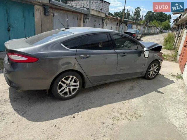 Форд Фьюжен, об'ємом двигуна 2.5 л та пробігом 200 тис. км за 2700 $, фото 6 на Automoto.ua