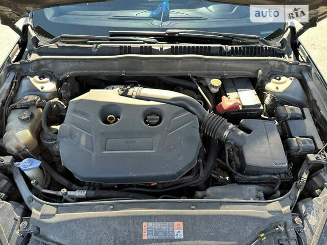 Форд Фьюжен, об'ємом двигуна 2 л та пробігом 177 тис. км за 12600 $, фото 37 на Automoto.ua