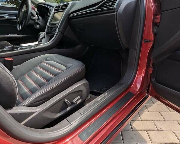 Форд Фьюжн, объемом двигателя 2.49 л и пробегом 253 тыс. км за 10200 $, фото 12 на Automoto.ua