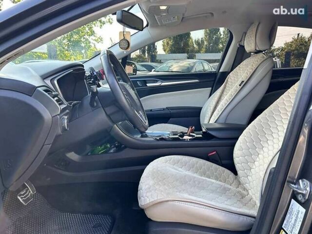Форд Фьюжн 2015 в Одессе на Automoto.ua Форд Фьюжн, объемом двигателя 0 л и пробегом 172 тыс. км за 14700 $, фото 16 на Automoto.ua