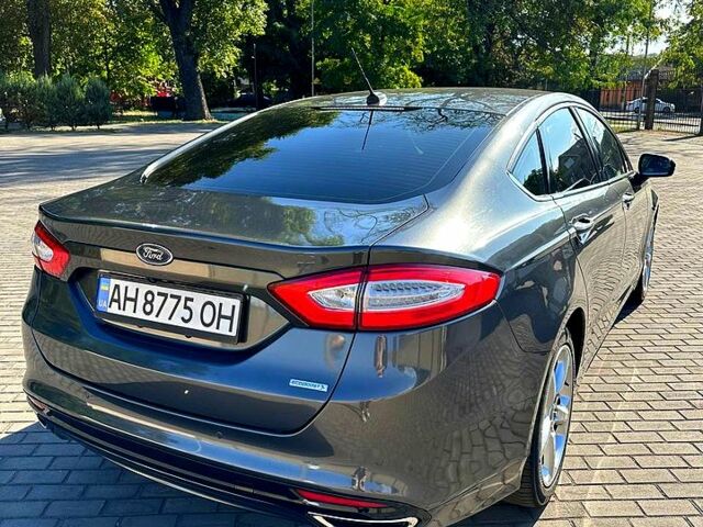 Форд Фьюжен, об'ємом двигуна 2 л та пробігом 172 тис. км за 11000 $, фото 5 на Automoto.ua