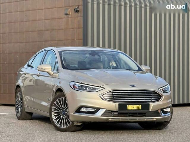 Форд Фьюжн, объемом двигателя 0 л и пробегом 74 тыс. км за 15900 $, фото 6 на Automoto.ua