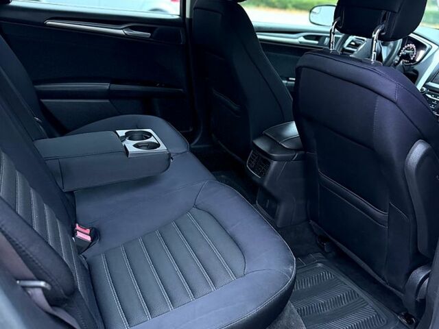 Форд Фьюжен, об'ємом двигуна 2.5 л та пробігом 249 тис. км за 9300 $, фото 11 на Automoto.ua