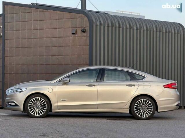 Форд Фьюжн, объемом двигателя 0 л и пробегом 74 тыс. км за 15900 $, фото 11 на Automoto.ua