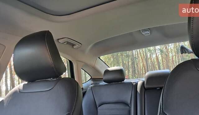 Форд Фьюжн, объемом двигателя 2 л и пробегом 85 тыс. км за 12300 $, фото 22 на Automoto.ua