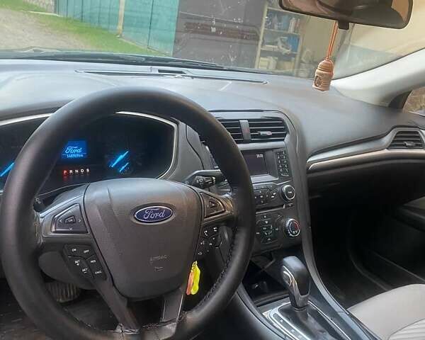 Форд Фьюжн, объемом двигателя 2.5 л и пробегом 148 тыс. км за 8500 $, фото 6 на Automoto.ua