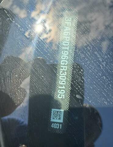 Форд Фьюжн, объемом двигателя 2 л и пробегом 85 тыс. км за 12300 $, фото 31 на Automoto.ua