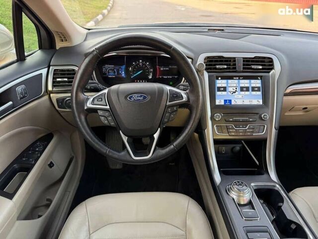 Форд Фьюжн, объемом двигателя 0 л и пробегом 74 тыс. км за 15900 $, фото 23 на Automoto.ua