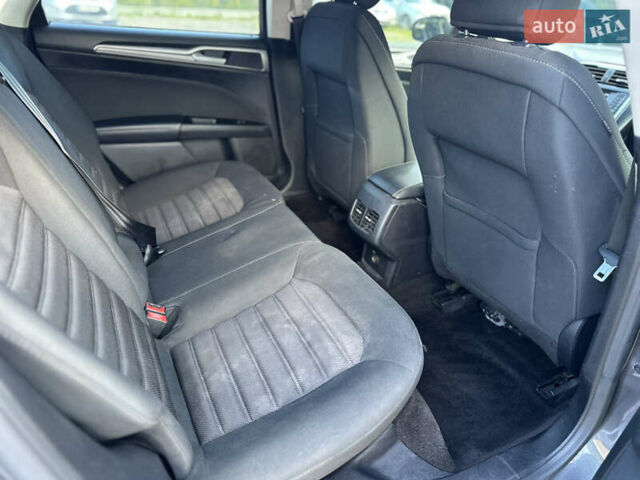 Форд Фьюжн, объемом двигателя 2 л и пробегом 219 тыс. км за 9500 $, фото 19 на Automoto.ua