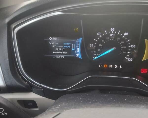 Форд Фьюжн, объемом двигателя 2 л и пробегом 210 тыс. км за 15500 $, фото 13 на Automoto.ua