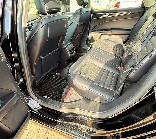 Форд Фьюжн, объемом двигателя 2 л и пробегом 140 тыс. км за 12500 $, фото 9 на Automoto.ua