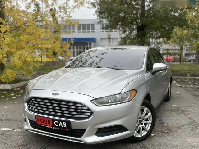 Форд Фьюжн, объемом двигателя 0 л и пробегом 242 тыс. км за 7800 $, фото 1 на Automoto.ua