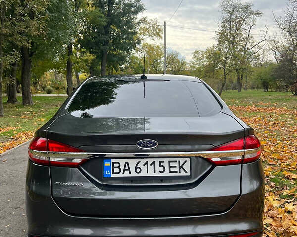 Форд Фьюжн, объемом двигателя 2.5 л и пробегом 255 тыс. км за 11300 $, фото 2 на Automoto.ua