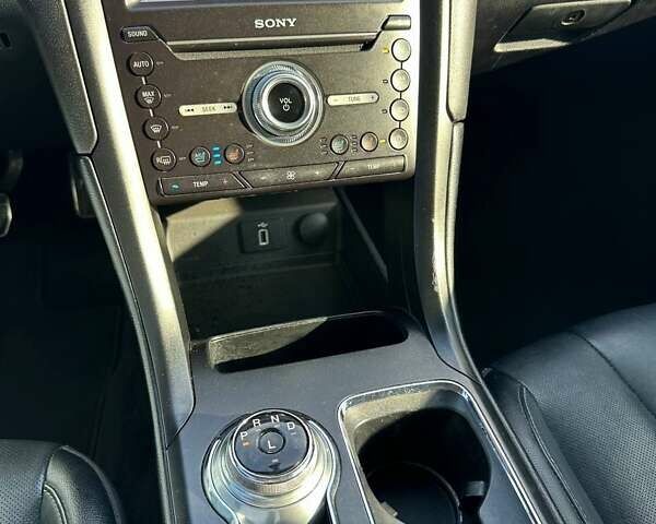 Форд Фьюжн, объемом двигателя 2 л и пробегом 105 тыс. км за 13500 $, фото 29 на Automoto.ua