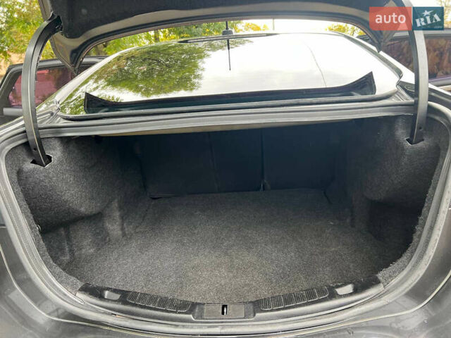 Форд Фьюжн, объемом двигателя 2.5 л и пробегом 255 тыс. км за 11300 $, фото 10 на Automoto.ua