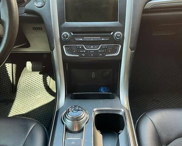 Форд Фьюжн, объемом двигателя 0 л и пробегом 116 тыс. км за 14700 $, фото 9 на Automoto.ua
